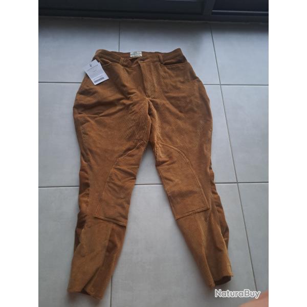 Fuseau velours demi saumur