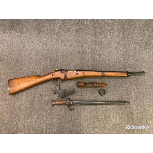 Mousqueton Berthier 1890 calibre 8 x 51 R avec accessoires