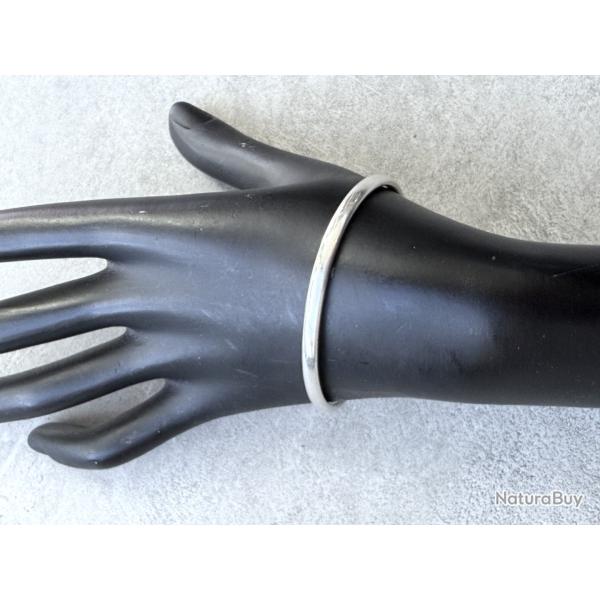 Fin bracelet ovale en argent - Refermable -