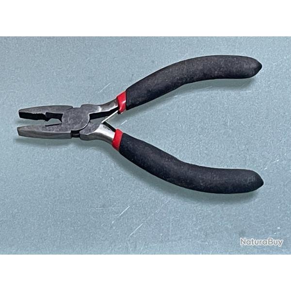 PETITE PINCE UNIVERSEL