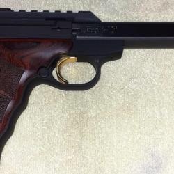 Pistolet Buck Mark Plus Rosewood UDX 22lr