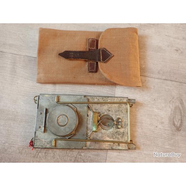 LANTERNE � BOUGIE,  PLIABLE, TYPE MONJARDET SUISSE, dans sa housse r�glementaire dat�e 11. TBE