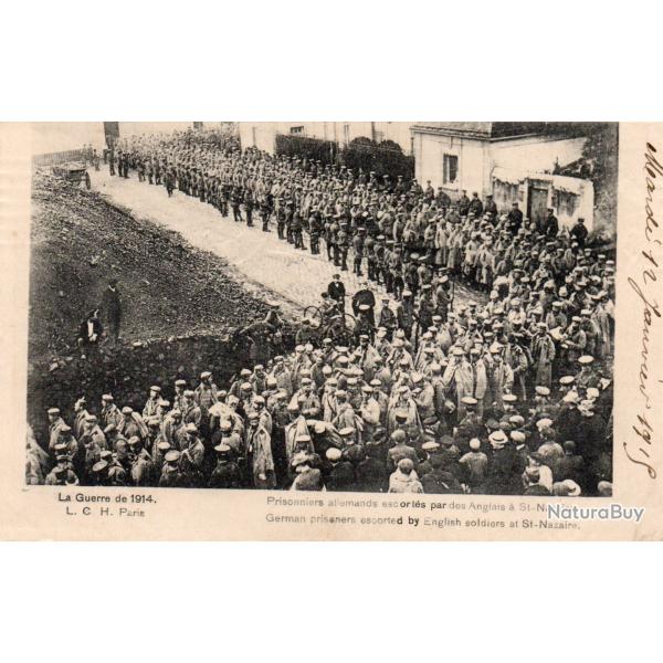 CPA -  LA GUERRE DE 1914 Prisonniers allemands escortes par des Anglais N�4230