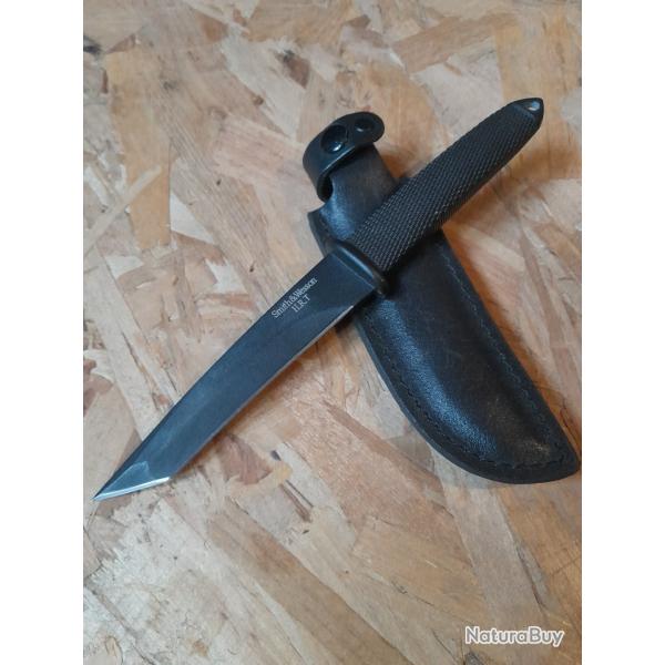 Smith & Wesson HRT  tanto vintage tactique combat edc  cold steel sog tops knives