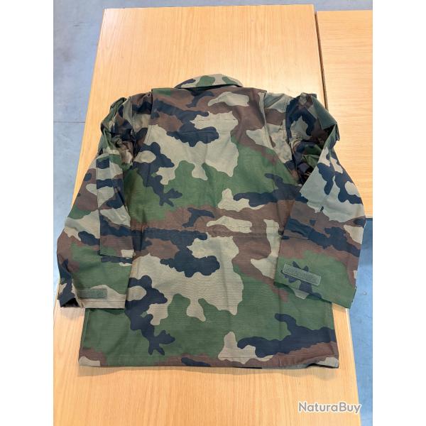 Treillis complet (veste+pantalon)Militaire.Zone tempre