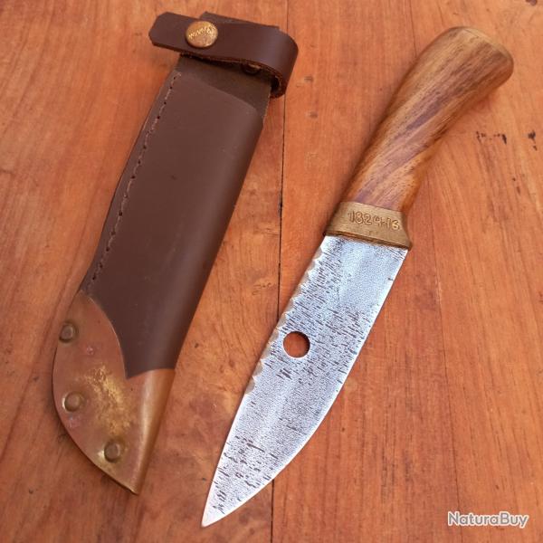Couteau de Chasse BR�SILIEN BUNGA Manche en Bois avec �tui en cuir