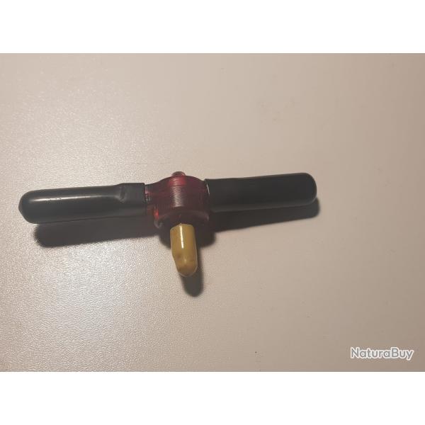 Outil de d�montage pour Dan Wesson canon interchangeable rouge