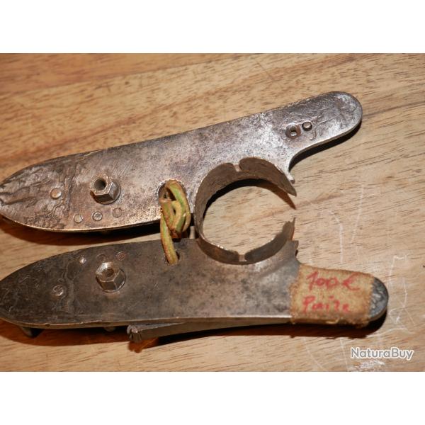 Paire de platines de fusil �  percussion pr�coces avec beaux d�cors animaliers