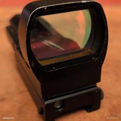 Point rouge OPTA SIGHT4 réticulés différents Réglage verticale et horizontale.Pile neuve.