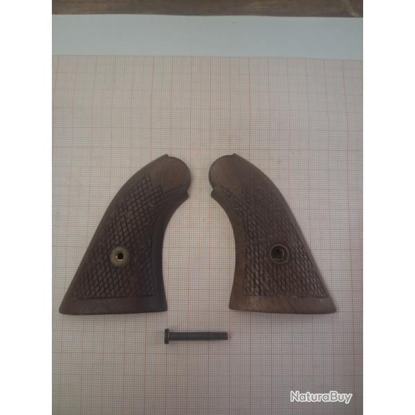 Paire de  plaquettes en bois pour r�volver