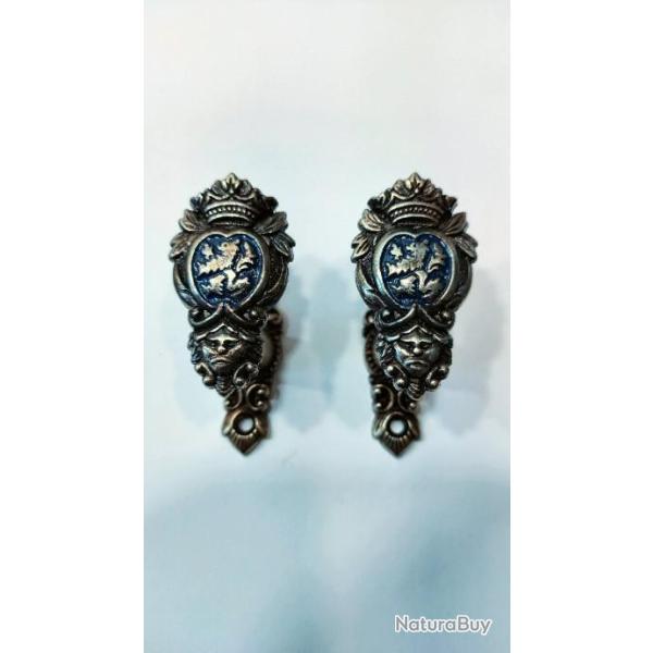 Lot 2 pat�res chasse Lions/porte fusil/venerie