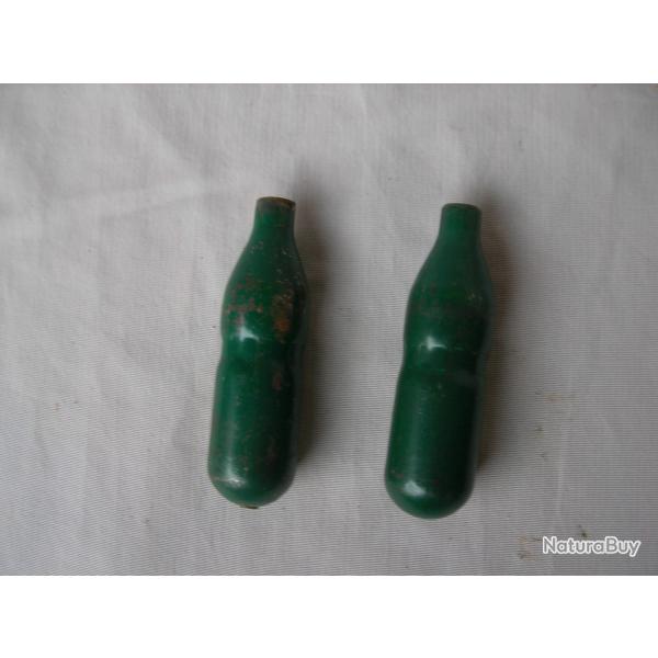 WW2 US LOT DE 2 CARTOUCHES CO2 MILITAIRES AM�RICAINES POUR BOU�ES DE SAUVETAGE