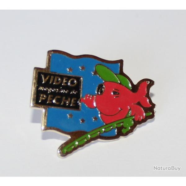 Pin's "Th�me p�che": Vid�o de P�che