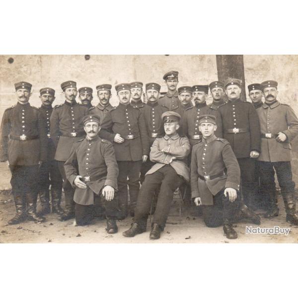 CPA -Photo - Un Groupe Soldats Allemands - N�4236
