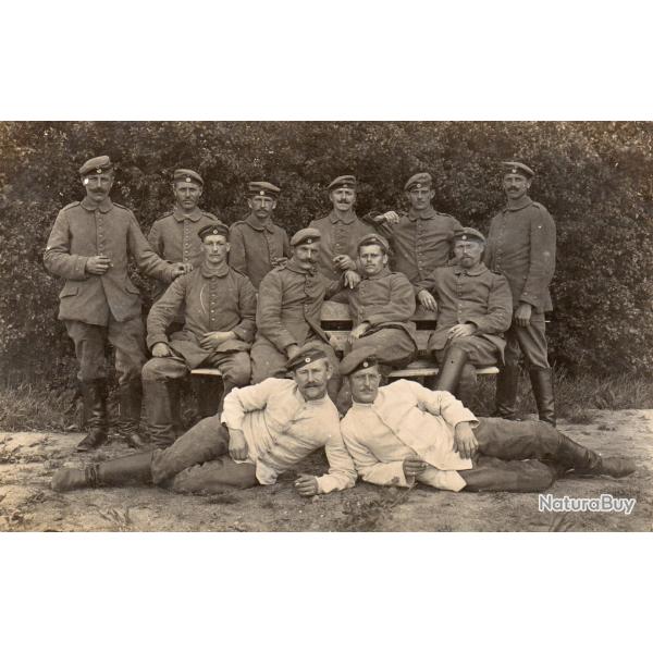 CPA -Photo - Un Groupe Soldats Allemands - N�4237