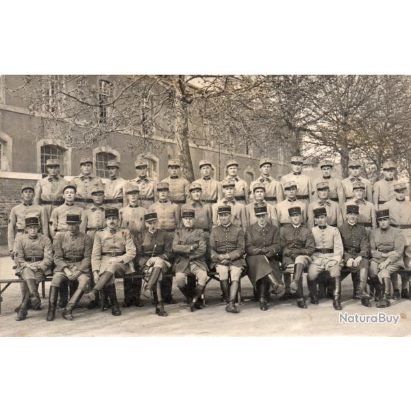 CPA -Photo - Un Groupe Soldats - N�4241