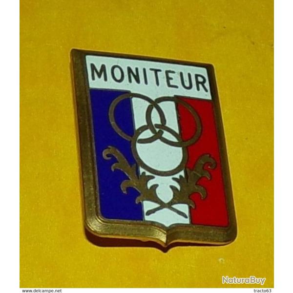 MONITEUR SPORTIF DE LA POLICE NATIONALE� ,FABRICANT MOUTEREAU� PARIS, HOMOLOGATION SANS�  , ETAT VOI