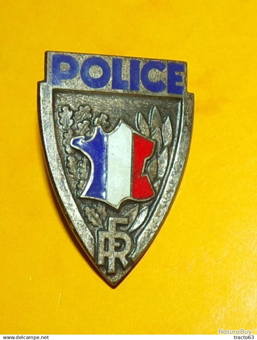 Insigne émaillé CEP Mururoa - Marine Nationale - Vintage France