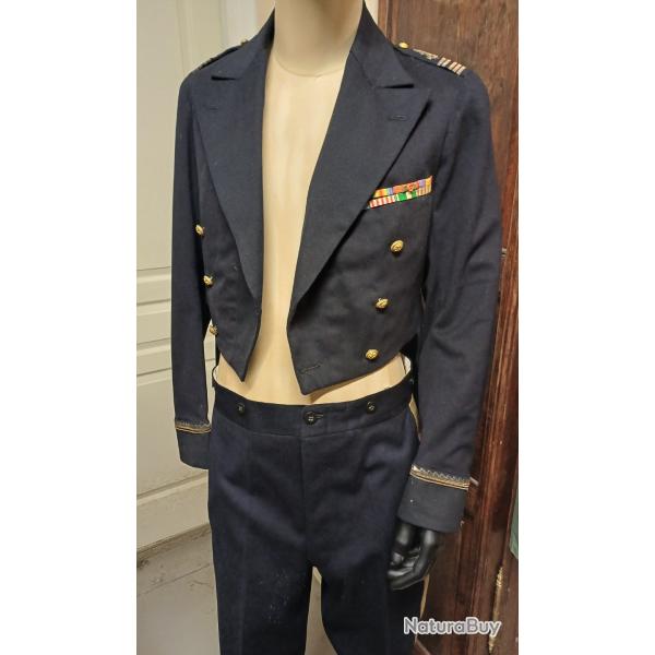 RARE : tenue de gala et manteau long - nominatif d'un capitaine de vaisseau 1912