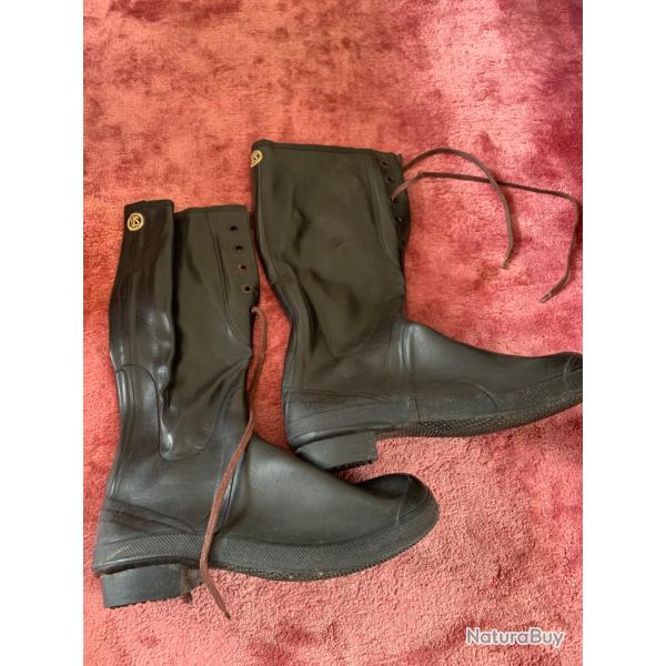 Paire de bottes caoutchouc d'Engineers Us etat neuf .