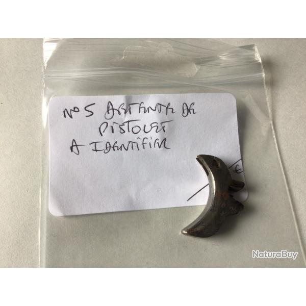 VENDU PAR LE-CUIRASSIER N 5 DETENTE DE PISTOLET  IDENTIFIER TYPE 6,35/7,65 MM