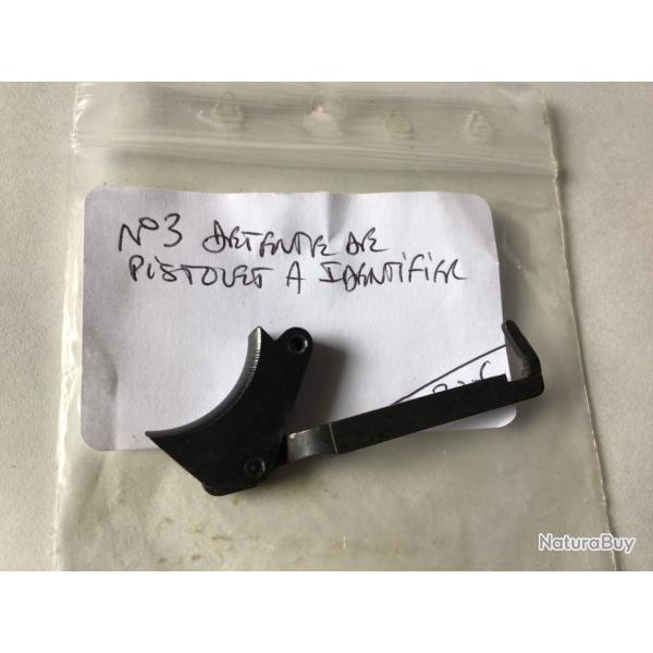 VENDU PAR LE-CUIRASSIER N 3 DETENTE DE PISTOLET  IDENTIFIER TYPE 6,35/7,65 MM