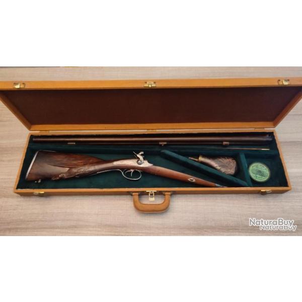 Magnifique Fusil saint Etienne en lettre d'or avec mallette et poire a poudre et bo�te...