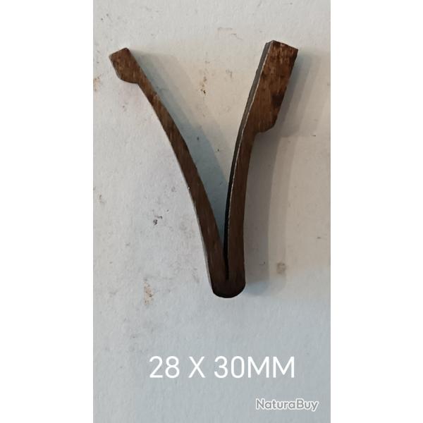 RESSORT EN "V"  LOT 34