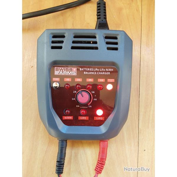 Chargeur balance suisse Arms LiPo / LiFe / NiMH 1-4S - 0-5A