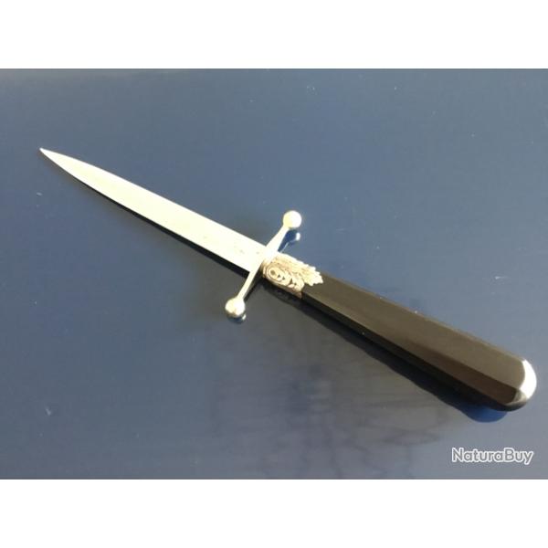 Superbe dague de vertu ou pique couille Dbut du sicle