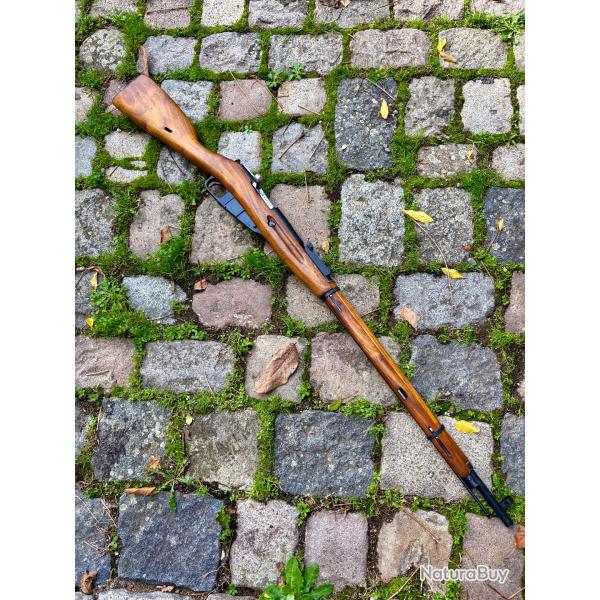 MOSIN NAGANT  91/30 , manufacture d izhevsk  de 1943 monomatricule cal 7,62 X54R 1891/30
