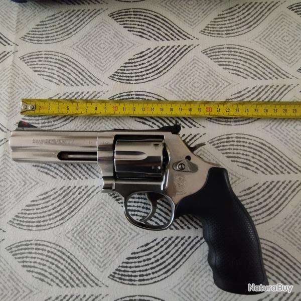 Revolver Smith  Wesson 686-6