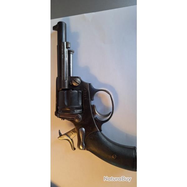 Revolver chamelot delvigne cat d