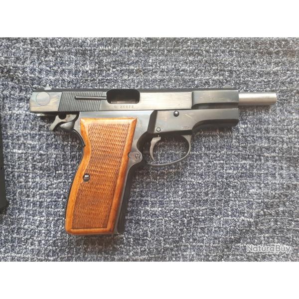 Pistolet  FEG P9 9x19 (9MM LUGER)