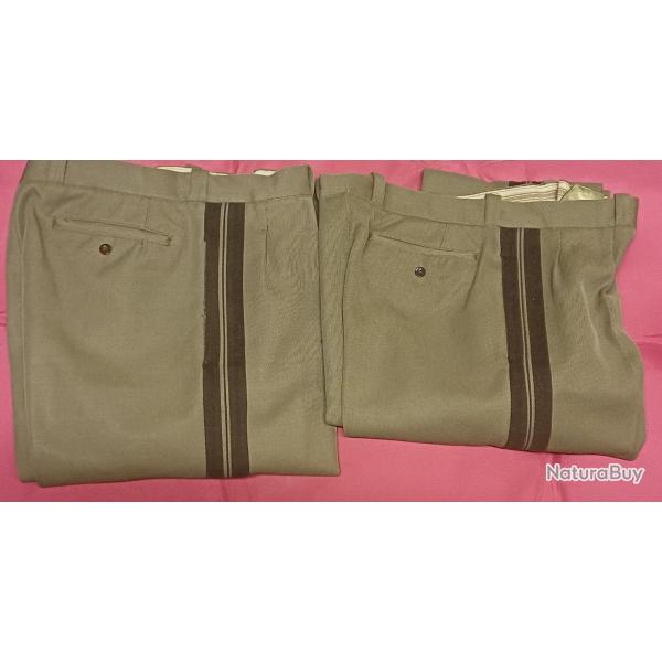 Lot de 2 pantalons d'officier militaire fran�ais d'uniforme Mle 59
