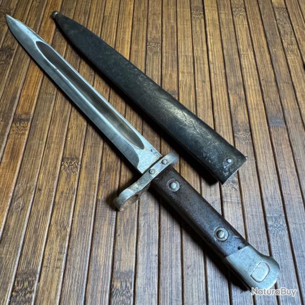 BA�ONNETTE AUTRICHIENNE 1895 -14/18- WW1 POIN�ON DE L'AIGLE IMP�RIAL