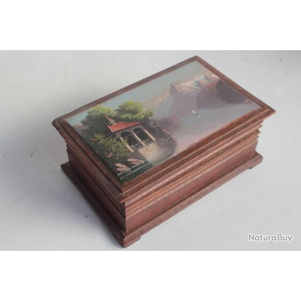 Boite bois peint paysage Souvenir Chapelle de Tell Alpes Lac Suisse