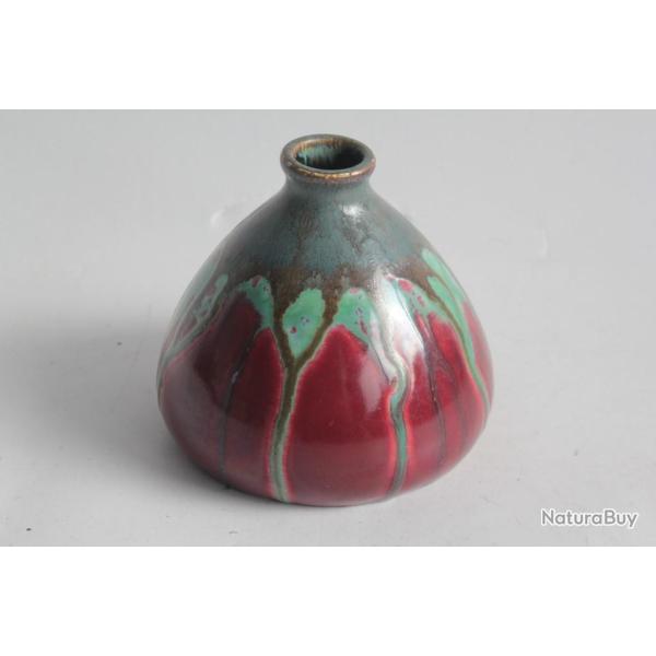 Petit vase cramique Richard Max Krause Schweidnitz Silsie