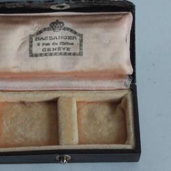 Ancien écrin pour bijoux ou montre Baszanger Genève