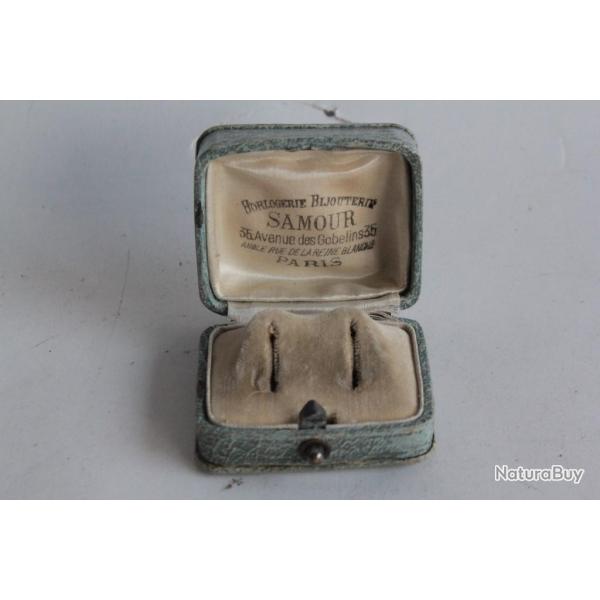 Ancien crin pour bijoux boucles d'oreilles Samour Paris