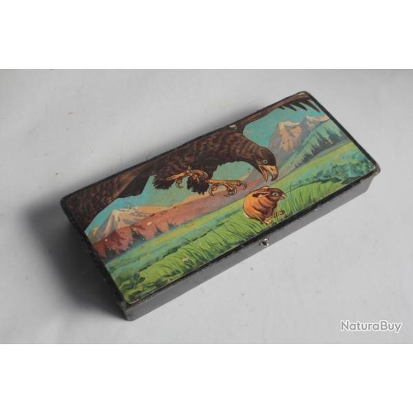 Plumier Bo�te bois laqu� Aigle Lapin