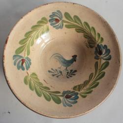 Plat terre cuite vernissée coq art populaire