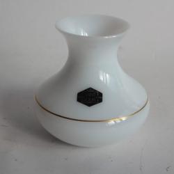 SAINT LOUIS Vase cristal opalin