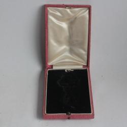 Écrin pour bijoux cuir doré au fer XIXe siècle