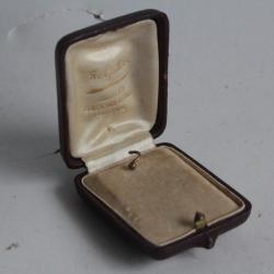 Écrin pour bijoux cuir XIXe siècle F. Grillet Genève