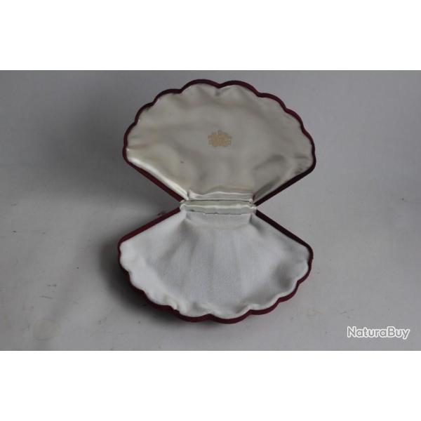 crin pour collier de perles Coquillage