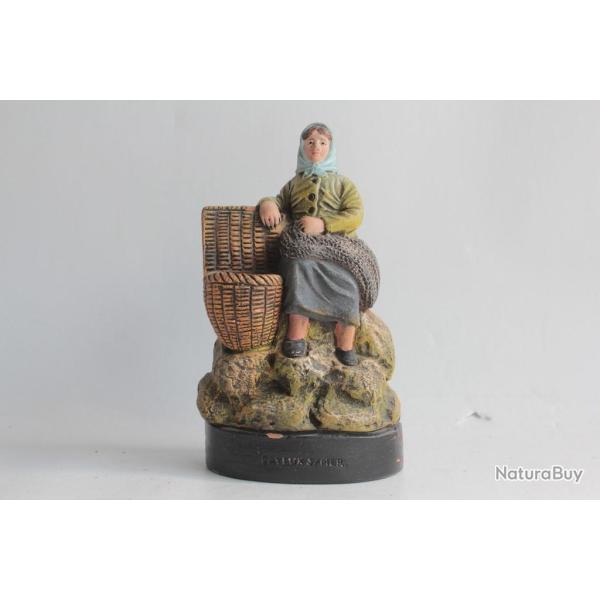 Pcheuse terre cuite l'Isle Adam n1268 Cayeux sur mer