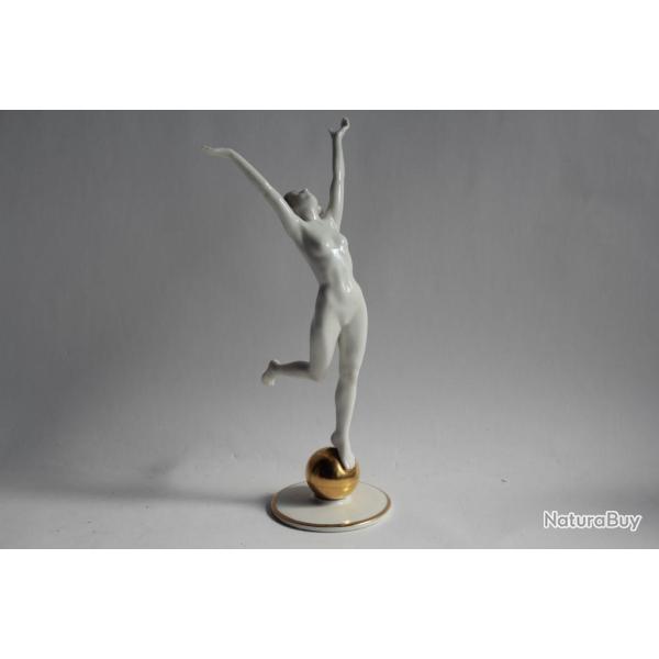Femme nue porcelaine Karl Tutter Hutschenreuther Allemagne Art dco