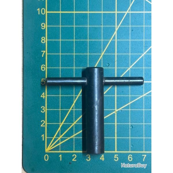 Clef dmonte chemine poudre noire hr 4