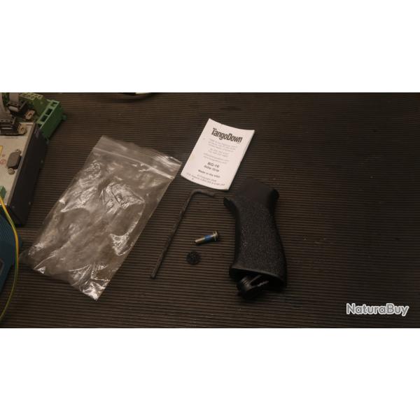 Poigne pistolet pour AR15 ou drivs Tango down BG 16 REF @